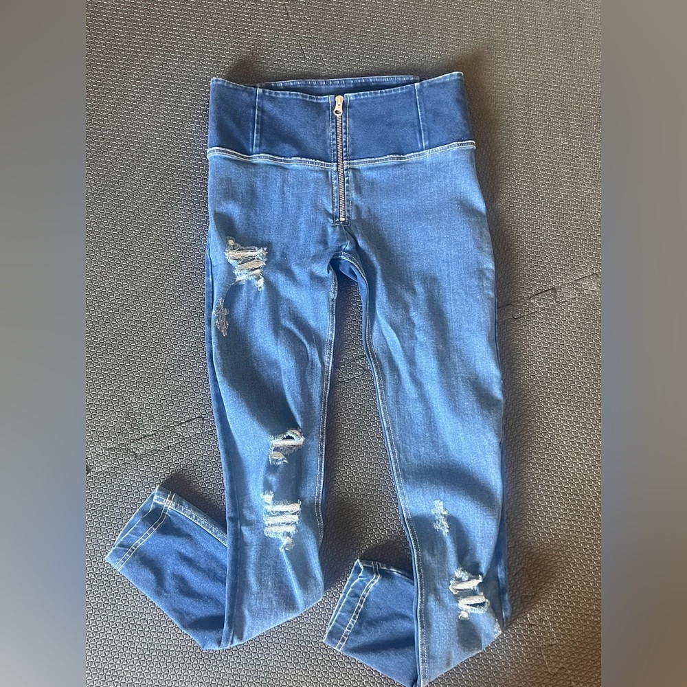 Freddy denim high waist zip up distressed detail dark SIZE XS, US 2